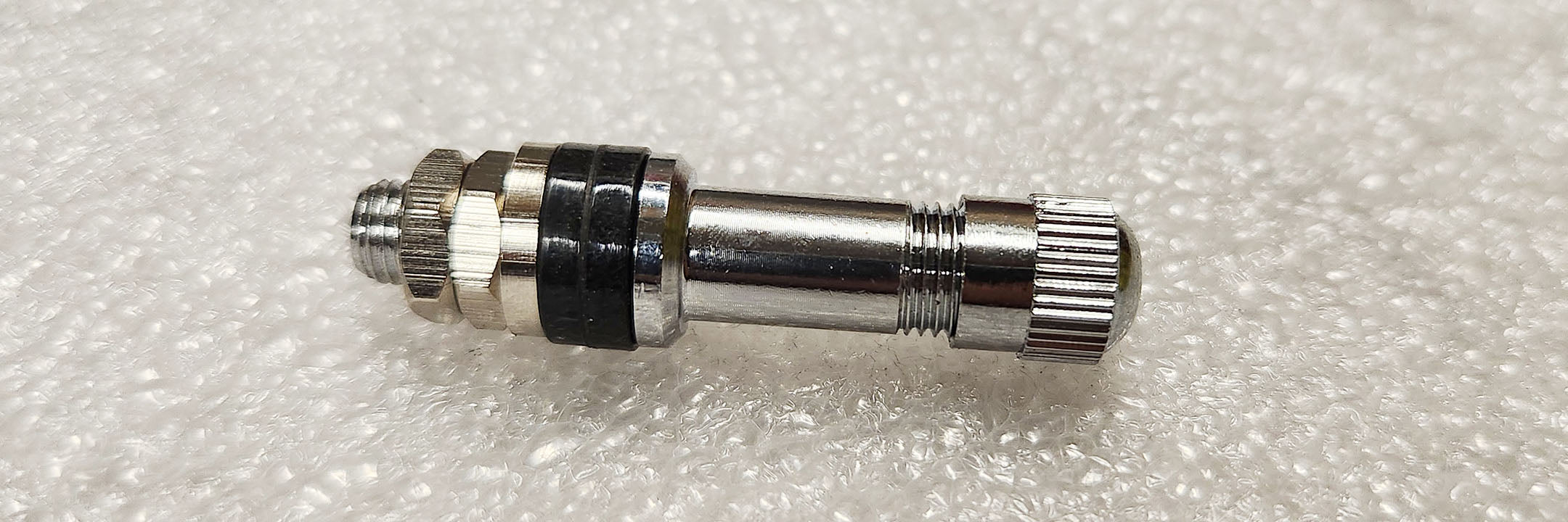 Valves chromées